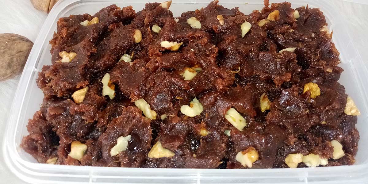 حلوای خرما و گردو